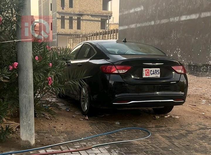 Chrysler 200